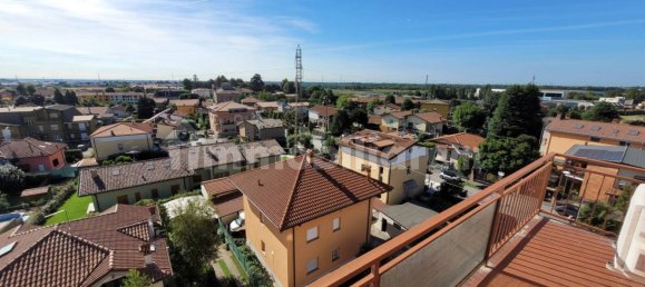 1 bedroom Apartment in Calusco d'Adda, Italy No. 337997 6