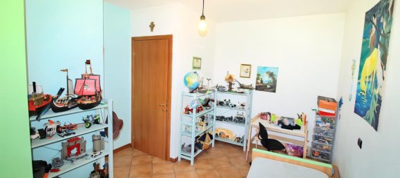 Дом с 4 комнатами в Брешелло, Италия № 14960 17