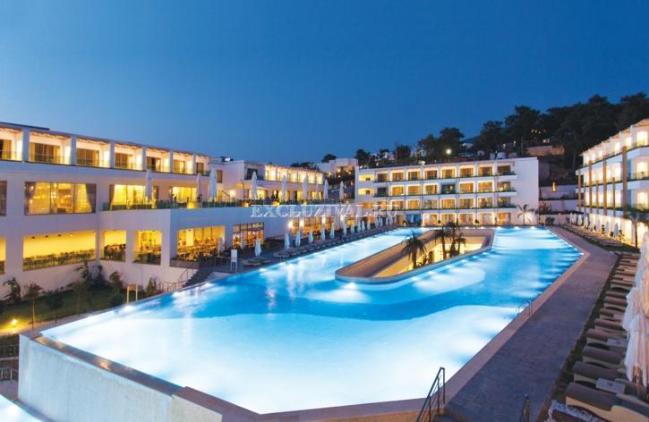16000m² Hotel in Bodrum, Turkey No. 28519