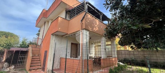 Вилла с 6 комнатами в Ардеа, Италия № 213677 2