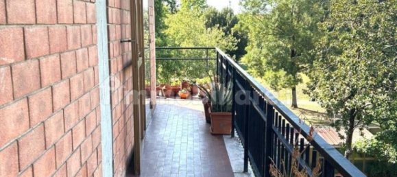 2 bedrooms Apartment in Florence, Italy No. 370807 5