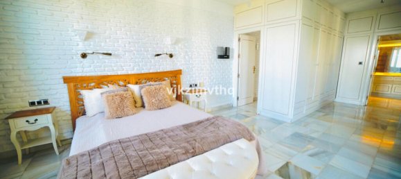 6 chambres Villa à Alameda, Spain No. 167476 12