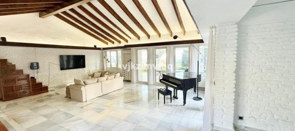 6 chambres Villa à Alameda, Spain No. 167476 20