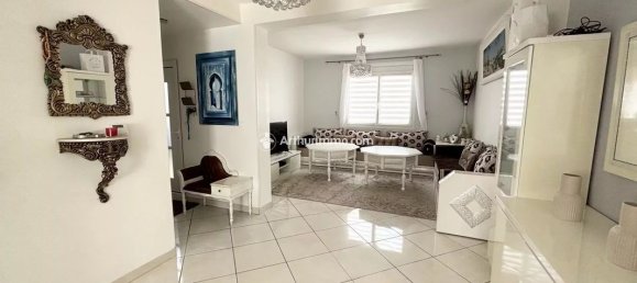 5 bedrooms House in Savigny-sur-Orge, France No. 171269 6