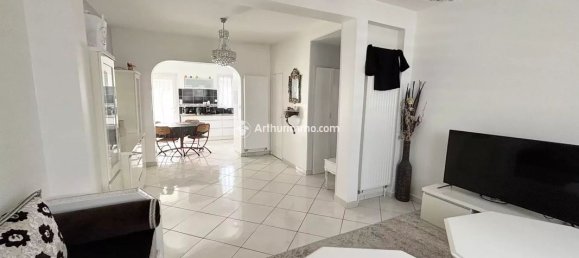 5 bedrooms House in Savigny-sur-Orge, France No. 171269 2