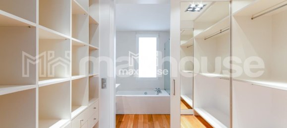 Apartamento de 3 dormitorios en Madrid, Spain No. 81806 24