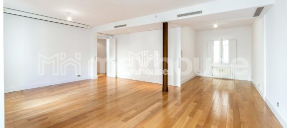 Apartamento de 3 dormitorios en Madrid, Spain No. 81806 5