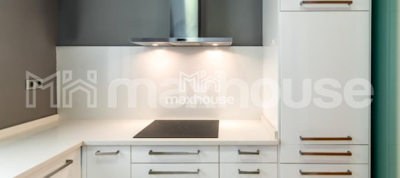 Apartamento de 3 dormitorios en Madrid, Spain No. 81806 36