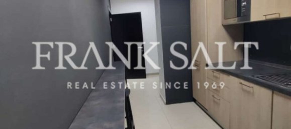 Bureau à Sliema, Malta 200m² No. 12536 10