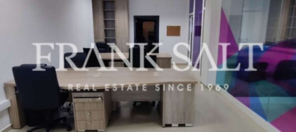 Bureau à Sliema, Malta 200m² No. 12536 5