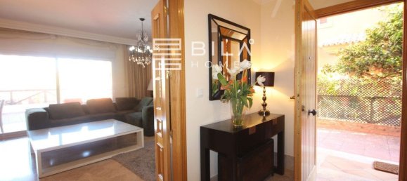 3 bedrooms Townhouse in Marbella, Spain No. 55922 12