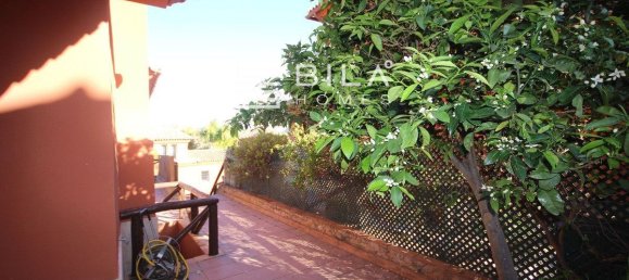 3 bedrooms Townhouse in Marbella, Spain No. 55922 26