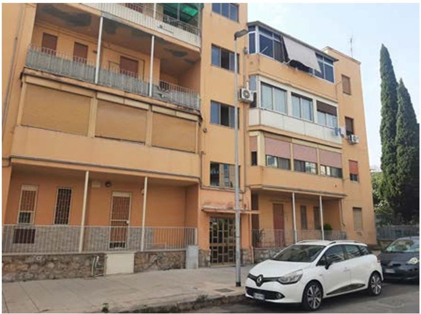 6 غرف نوم شقة في Palermo, Italy رقم 326782