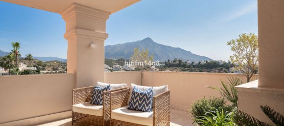 Apartamento de 3 dormitorios en Marbella, Spain No. 155297 32