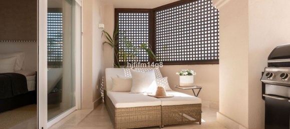 Apartamento de 3 dormitorios en Marbella, Spain No. 155297 34