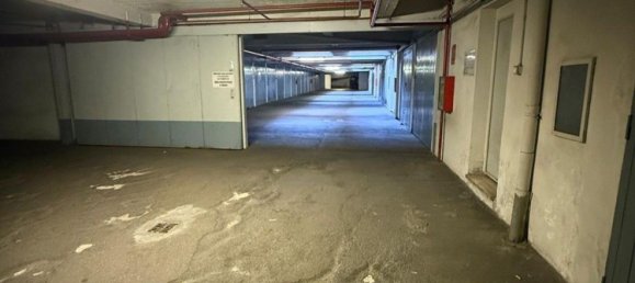 41m² Garage in Turin, Italy No. 323790 3