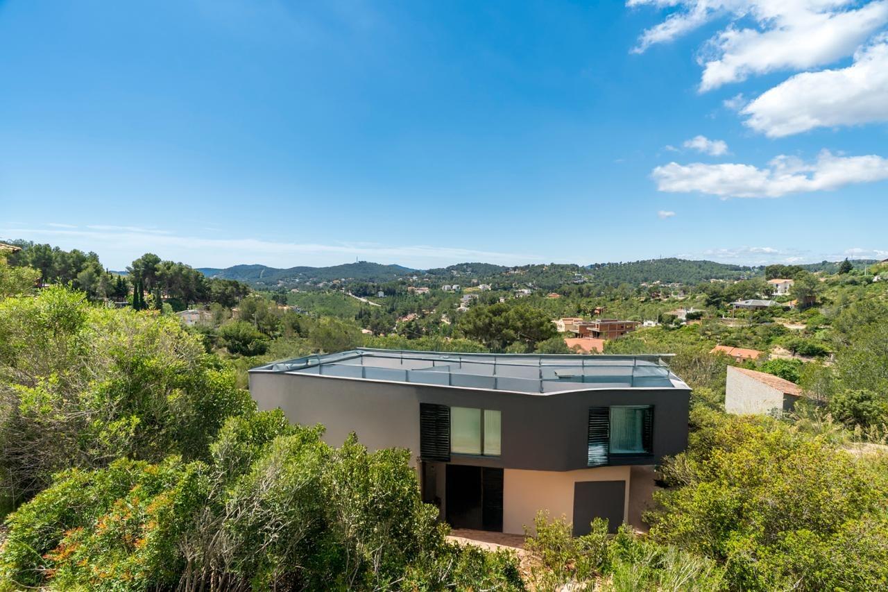 4 bedrooms Land in Olivella, Spain No. 213066