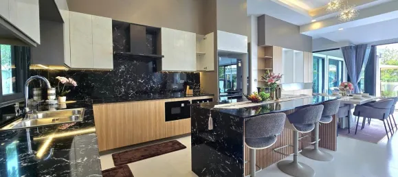 3 Schlafzimmer Villa in Pattaya, Thailand, Nr. 71782 12