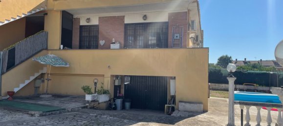 3 rooms Apartment in Marino, Italy No. 44106 2