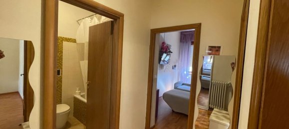 3 rooms Apartment in Marino, Italy No. 44106 18