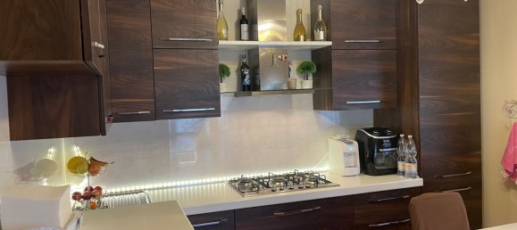 3 rooms Apartment in Marino, Italy No. 44106 11