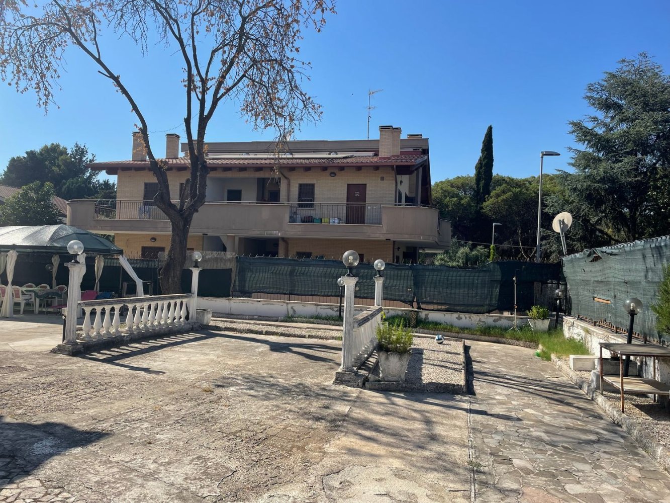 3 rooms Apartment in Marino, Italy No. 44106