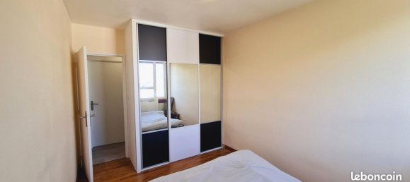 2 غرف نوم شقة في Saint-Jean-de-la-Ruelle, France رقم 240305 5