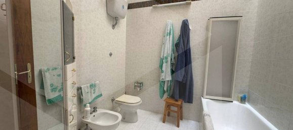 6-salle Villa à Bitonto, Italy No. 22510 14