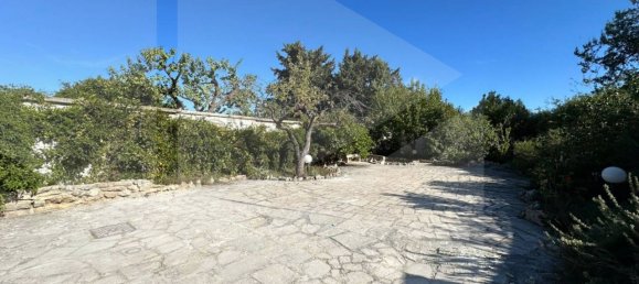 6-salle Villa à Bitonto, Italy No. 22510 3