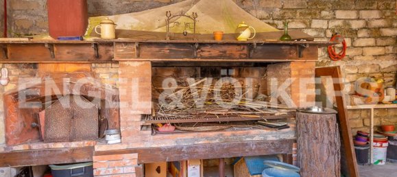 6 rooms Villa in Mentana, Italy No. 63815 5