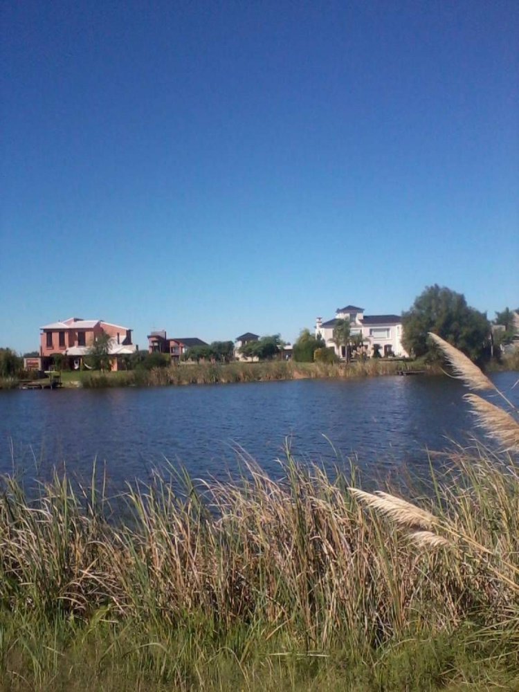  Land in Tigre, Argentina No. 46181