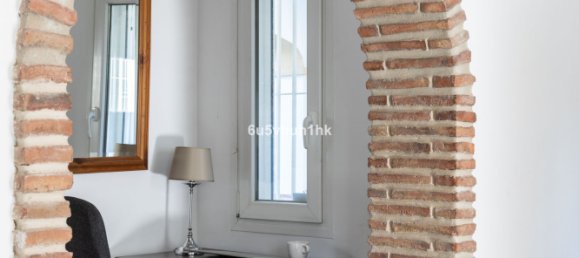 5 bedrooms House in Coin, Spain No. 144796 8