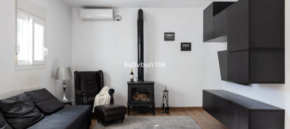 5 bedrooms House in Coin, Spain No. 144796 3