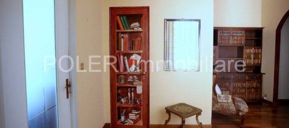 2 Schlafzimmer Wohnung in Genoa, Italy, Nr. 329884 4