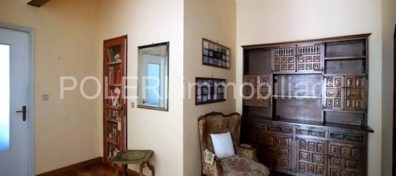 2 Schlafzimmer Wohnung in Genoa, Italy, Nr. 329884 2