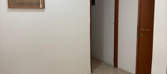 6 rooms Apartment in Lecce, Italy No. 293078 3