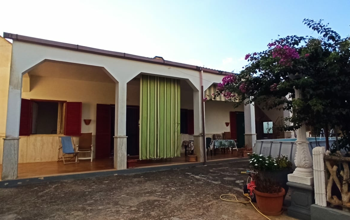 3-Zimmer Villa in Ceglie Messapica, Italy, Nr. 29461