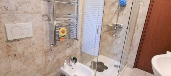 3 rooms Villa in Rome, Italy No. 34061 26