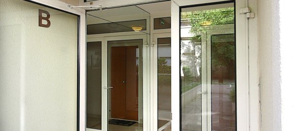 Estudio en Le Bourget, France No. 182299 12