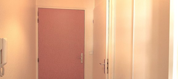 Estudio en Le Bourget, France No. 182299 9