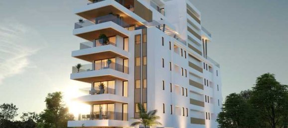 3 Schlafzimmer Penthouse in Larnaca, Cyprus, Nr. 8606 8