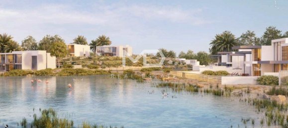 5 bedrooms Villa in Abu Dhabi, UAE No. 47878 10