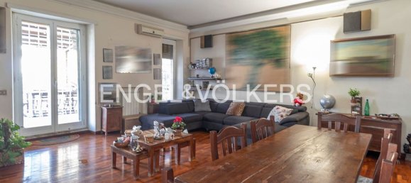 5 rooms Apartment in Rome, Italy No. 62517 3