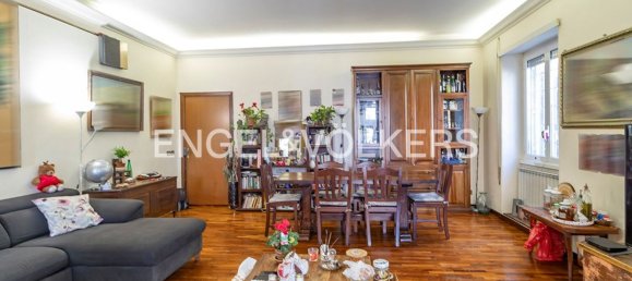5 rooms Apartment in Rome, Italy No. 62517 2