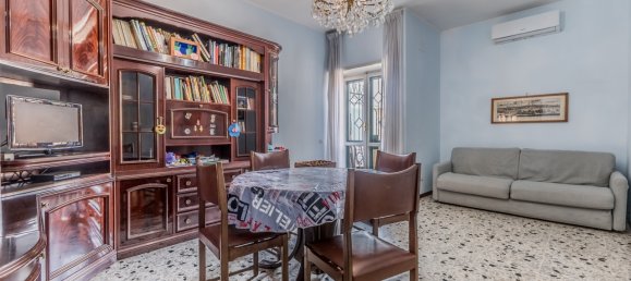 3 rooms Apartment in Rome, Italy No. 175488 5