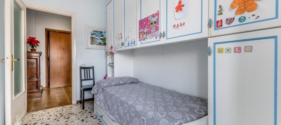 3 rooms Apartment in Rome, Italy No. 175488 19