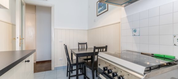 3 rooms Apartment in Rome, Italy No. 175488 17