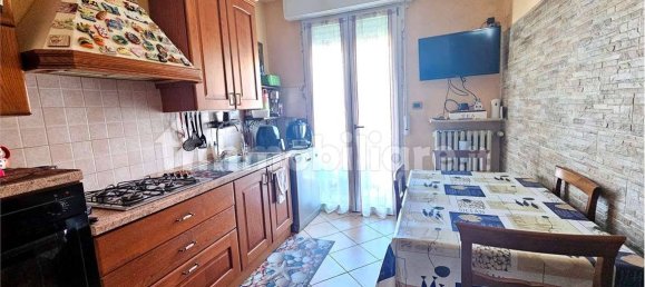 2 bedrooms Apartment in San Martino in Rio, Italy No. 348670 3