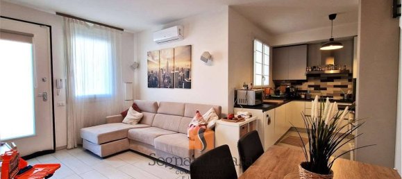 2 bedrooms House in Ravenna, Italy No. 86509 6