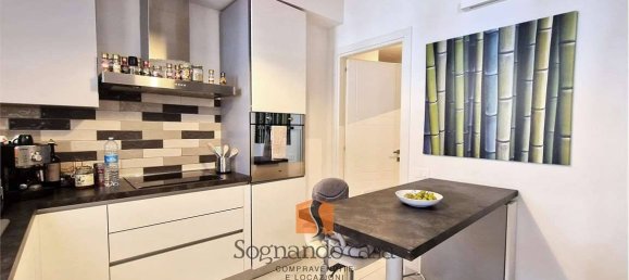 2 bedrooms House in Ravenna, Italy No. 86509 7